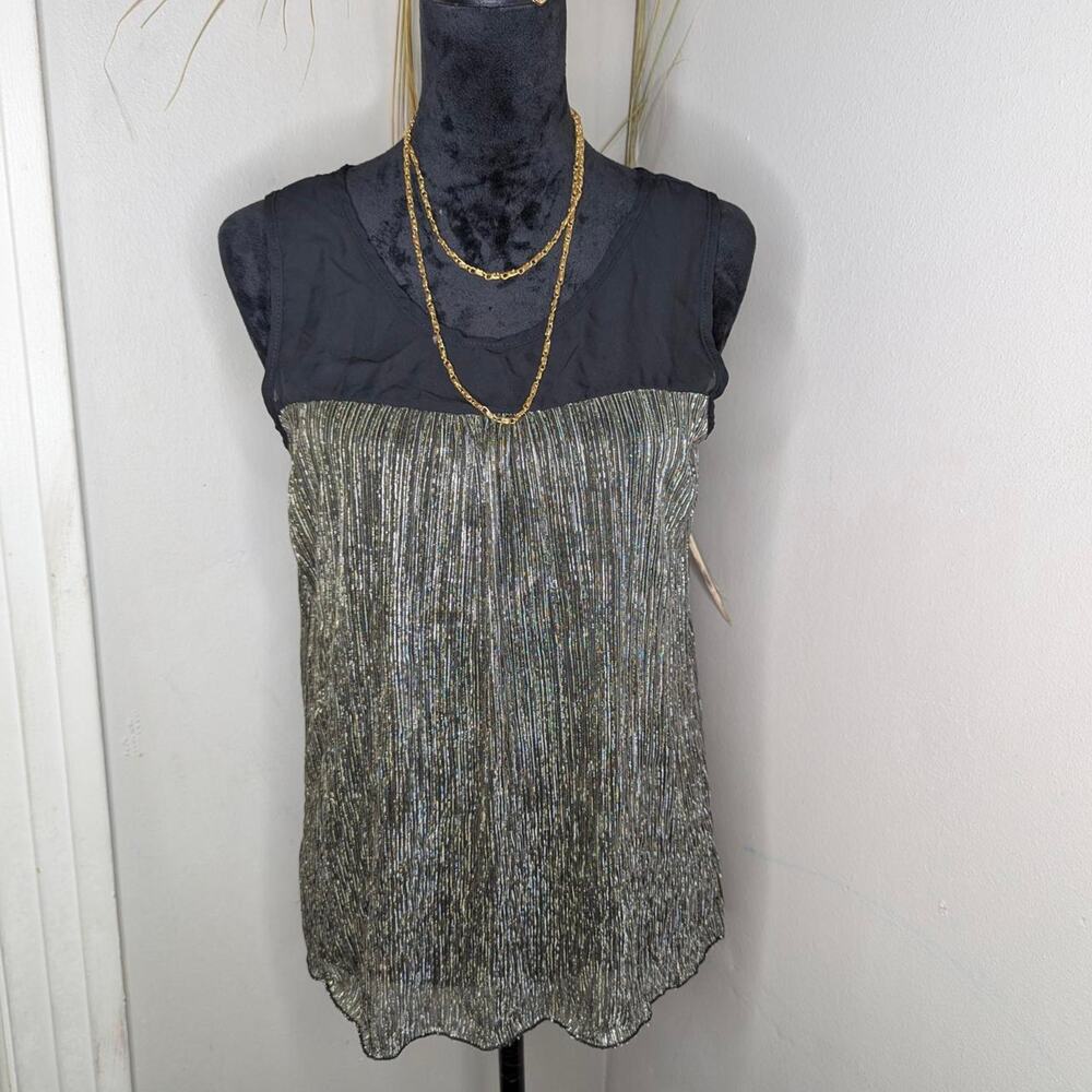 Black and gold metallic pleated